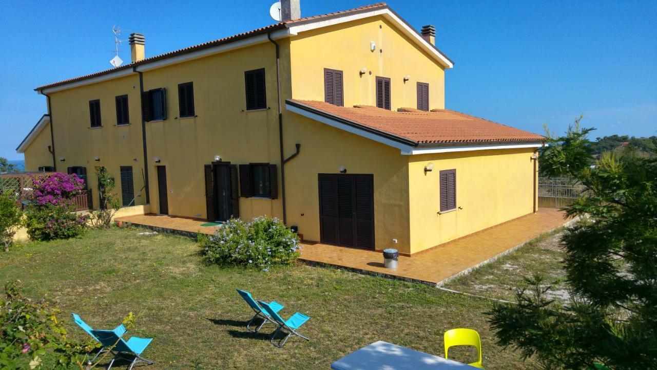 אנקונה Vistazzurra B&B מראה חיצוני תמונה